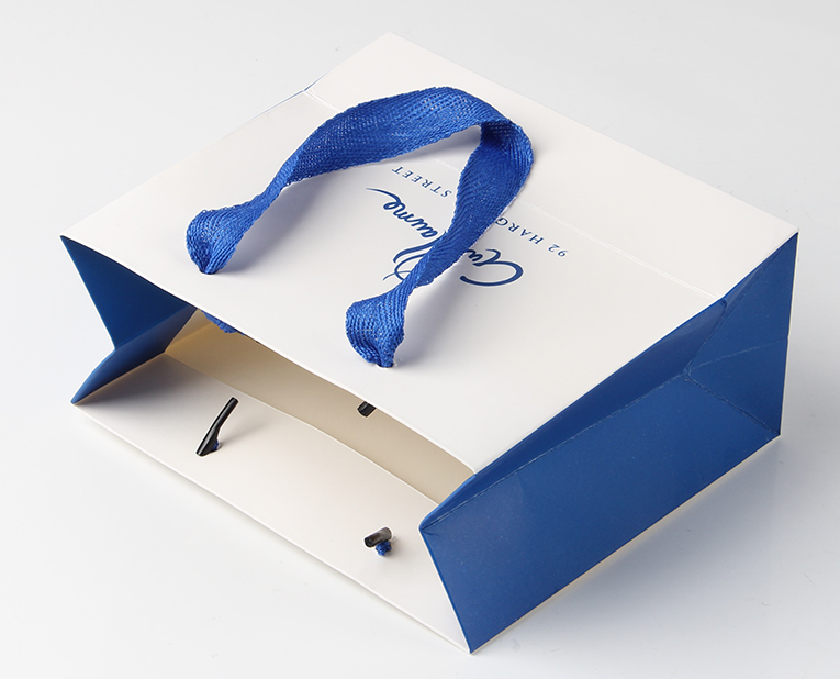 印刷紙袋工廠認(rèn)準(zhǔn)廣州駿業(yè)包裝 印刷紙袋工廠認(rèn)準(zhǔn)廣州駿業(yè)包裝