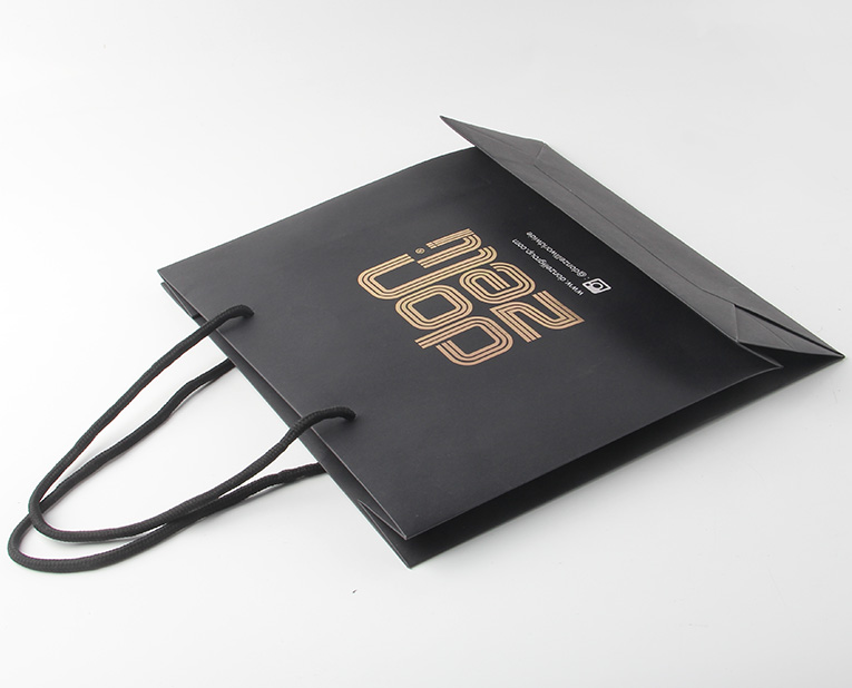 香水紙袋訂做有比駿業(yè)包裝好的？