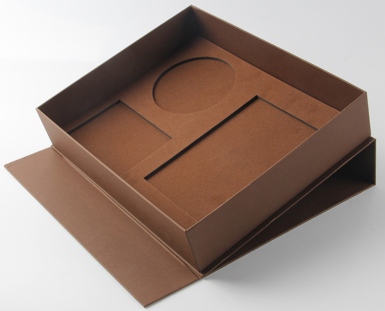 選擇項(xiàng)鏈盒子工廠留意駿業(yè)包裝 選擇項(xiàng)鏈盒子工廠留意駿業(yè)包裝