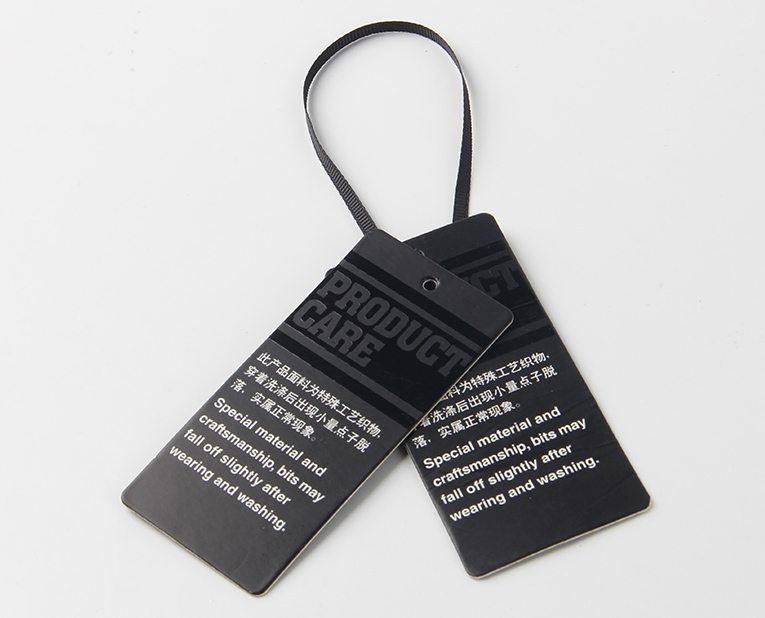 鞋子吊牌也能借助"逃跑"機器人熱度？