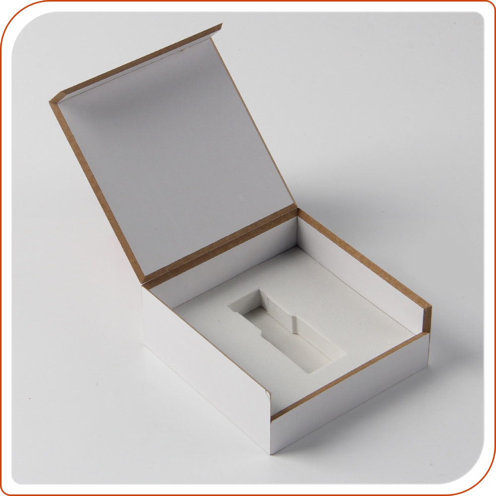 據(jù)襯衫禮品盒工廠研究，油墨的干燥方式能夠有效減少印制成本