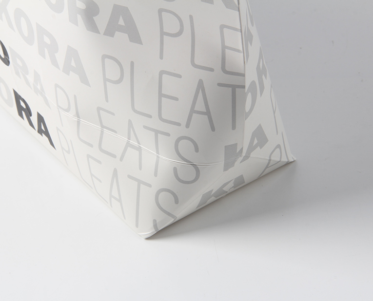 內(nèi)褲禮品袋在訂制之前，印刷用的水墨輥是怎么安裝調(diào)試的