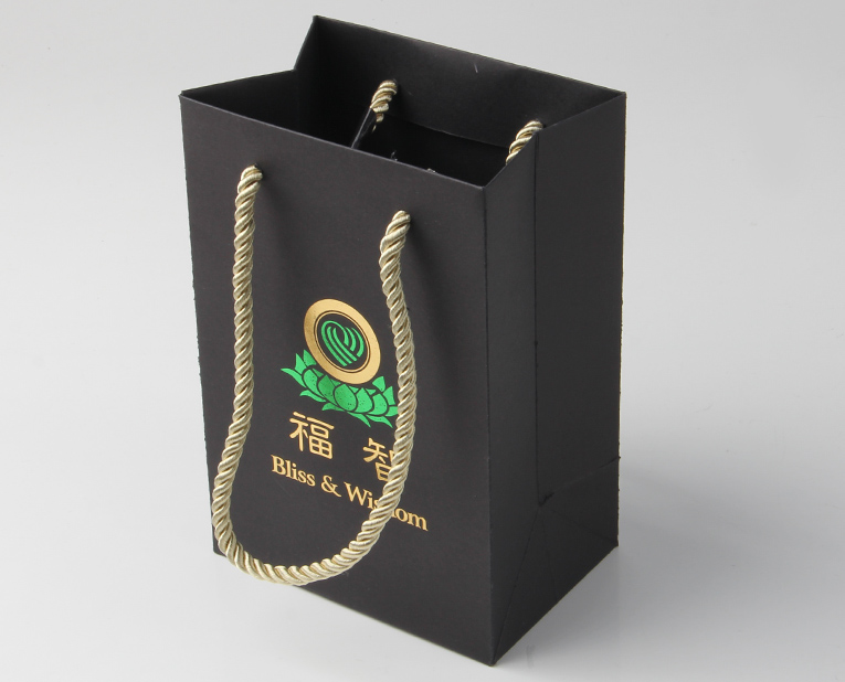 皮具包裝袋金粉要閃亮，廠家一定不能犯的兩個錯誤