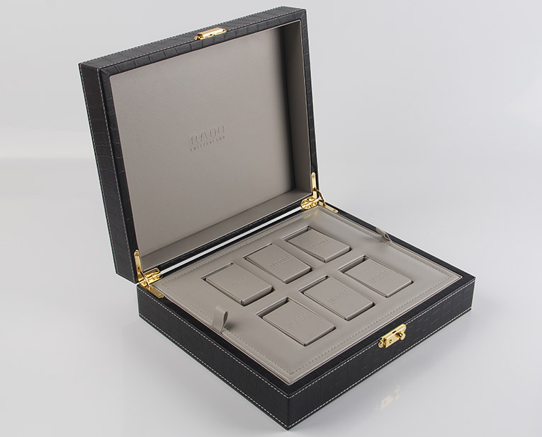 急死保健品盒子廠的老師傅，紙張?jiān)牧蠈?dǎo)致色差問(wèn)題。