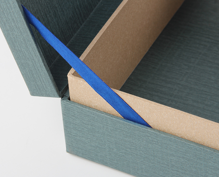 保健品找的精裝盒廠為環(huán)保做出了很大的轉變 保健品找的精裝盒廠為環(huán)保做出了很大的轉變