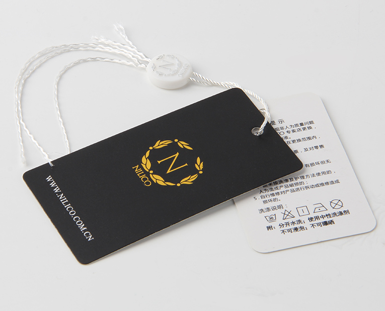 襯衫吊牌如果使用燙金工藝，工廠的老師傅對(duì)這1點(diǎn)很在意