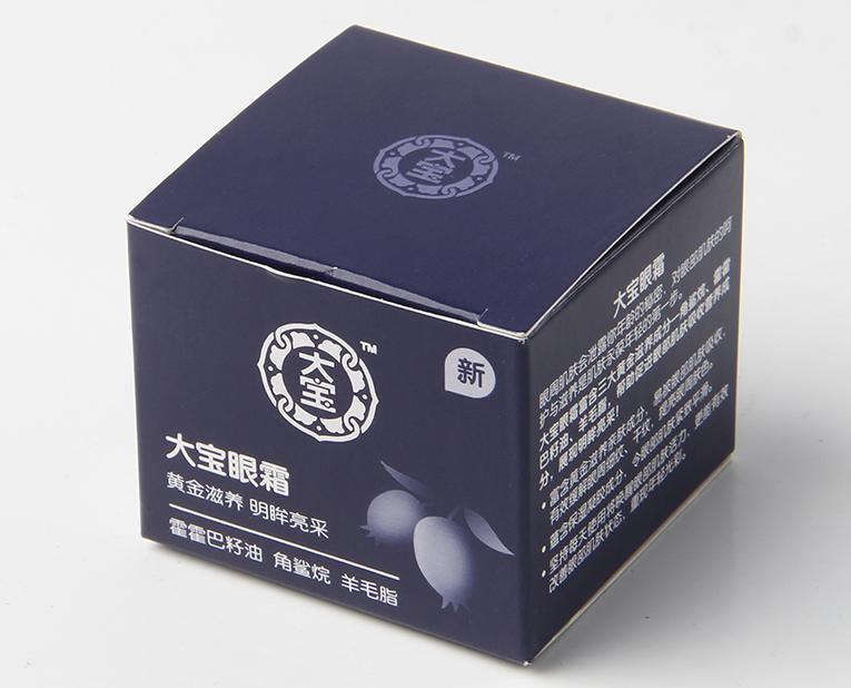 化妝品盒廠家的老師傅，為了讓工人早點放假，放出大招解決飛墨