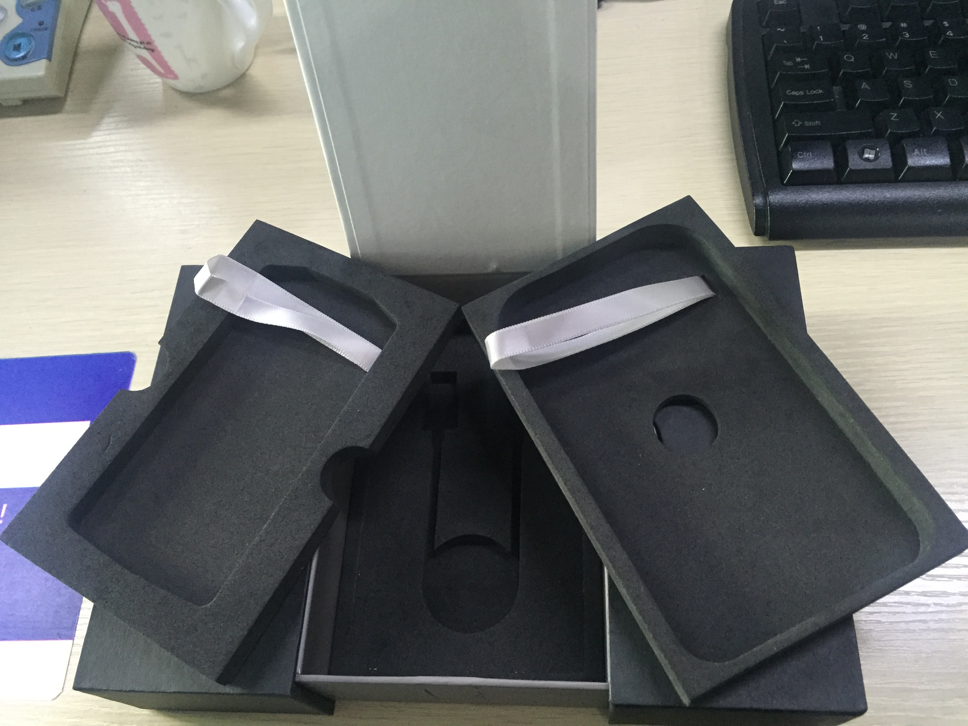 珠寶盒子廠家不說，你可能永遠(yuǎn)不知道，潮濕還能讓你丟錢