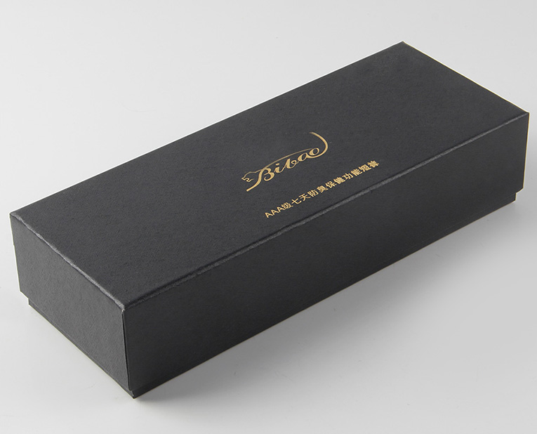 “無聲卻勝有聲”的襪子包裝盒設(shè)計 “無聲卻勝有聲”的襪子包裝盒設(shè)計