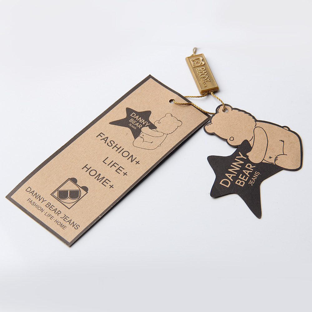 真理,存乎暗影之中。內(nèi)衣吊牌廠家?guī)憬忾_暗影