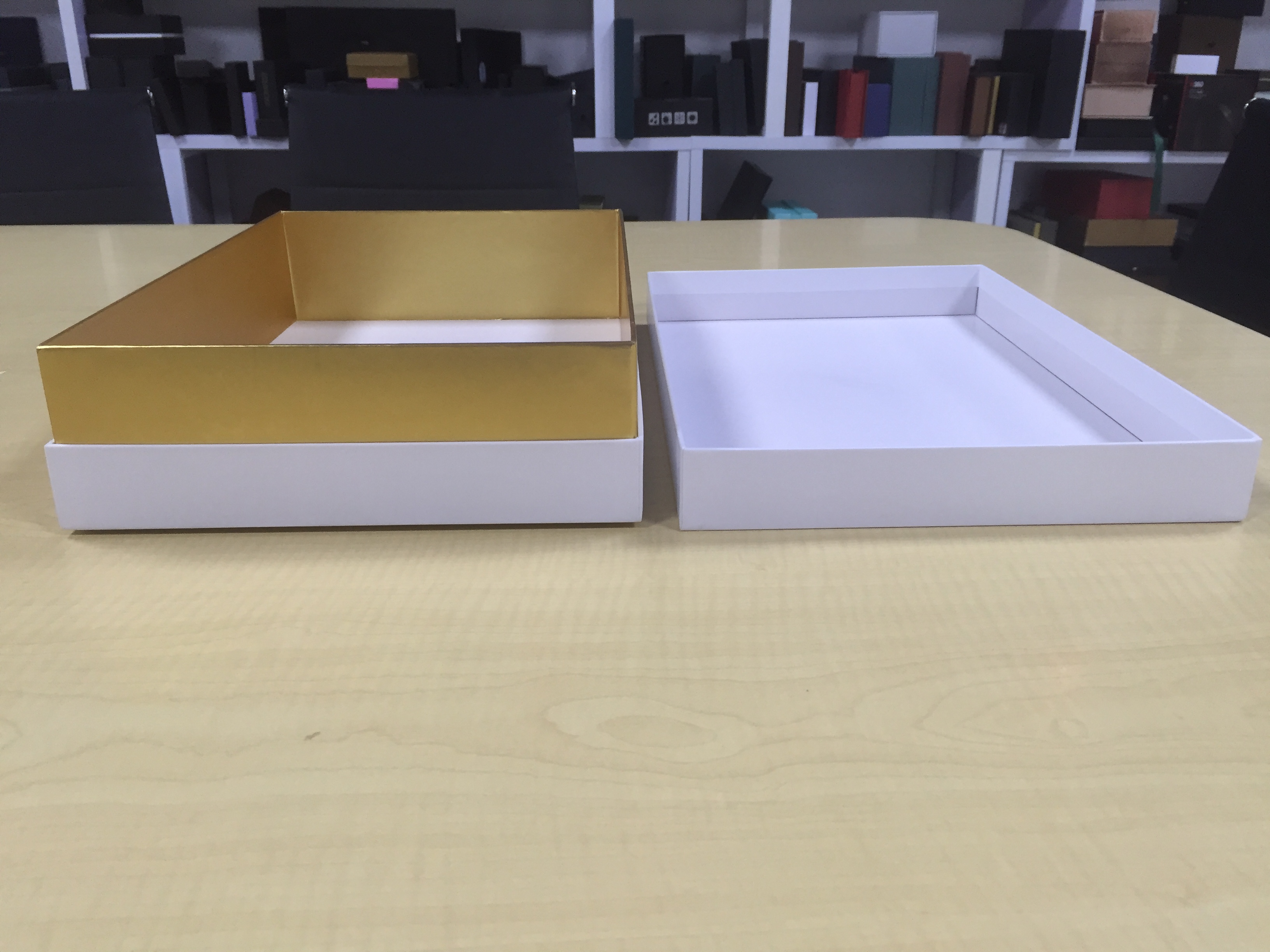 還有1個(gè)月就中秋了，找月餅禮品盒工廠按照這3點(diǎn)可能還來(lái)得及