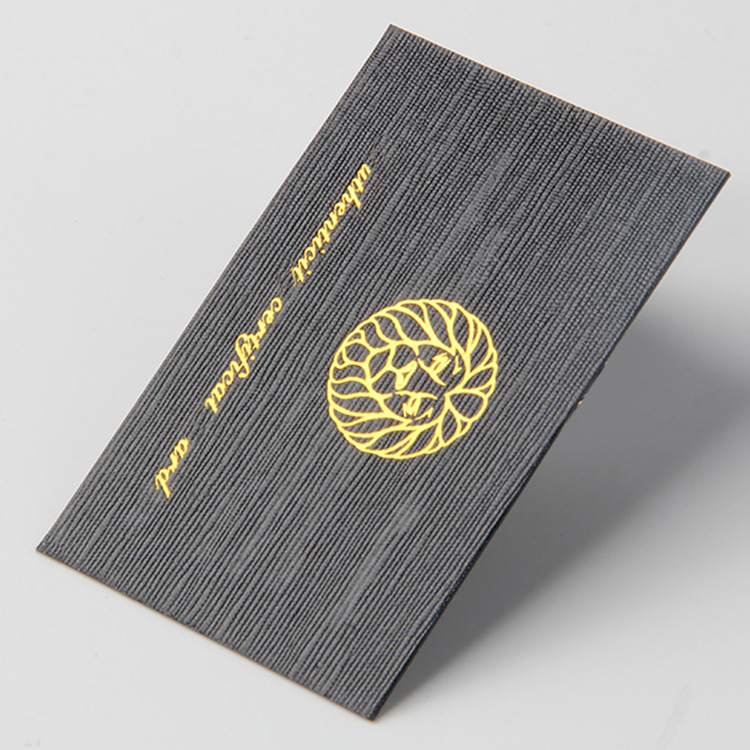 電子產(chǎn)品吊牌廠家給你介紹3種大小各自對應(yīng)的耳機吊牌 電子產(chǎn)品吊牌廠家給你介紹3種大小各自對應(yīng)的耳機吊牌