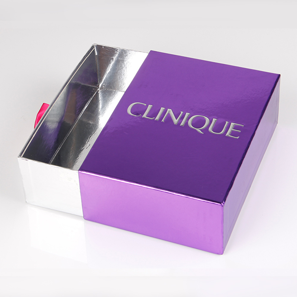 在相機(jī)紙盒定做的內(nèi)托中，能這樣消除不完美帶來的痛感