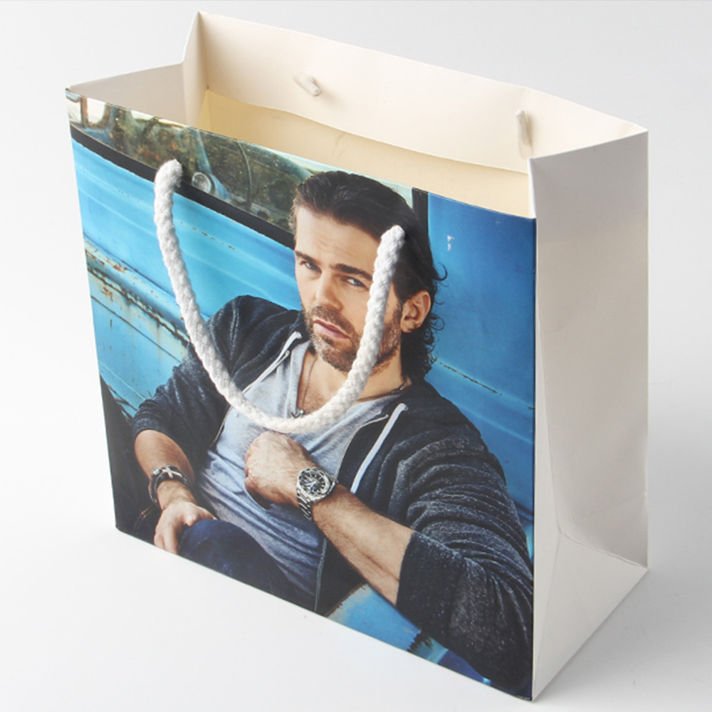 相機(jī)紙袋在定做的過程中，縈繞在雞眼身邊的兩個(gè)小知識(shí)