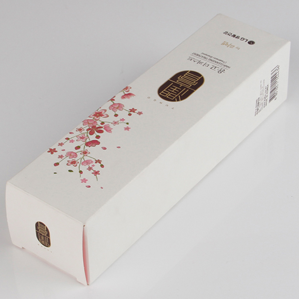 在香水盒定做過程中，一定要搞清楚數(shù)碼打樣和普通打樣