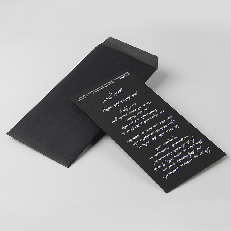 其實做衣服吊牌設計也應該從大局考慮出發(fā)避開誤區(qū) 其實做衣服吊牌設計也應該從大局考慮出發(fā)避開誤區(qū)